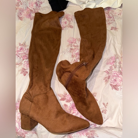 A New Day knee high boots - Picture 1 of 2